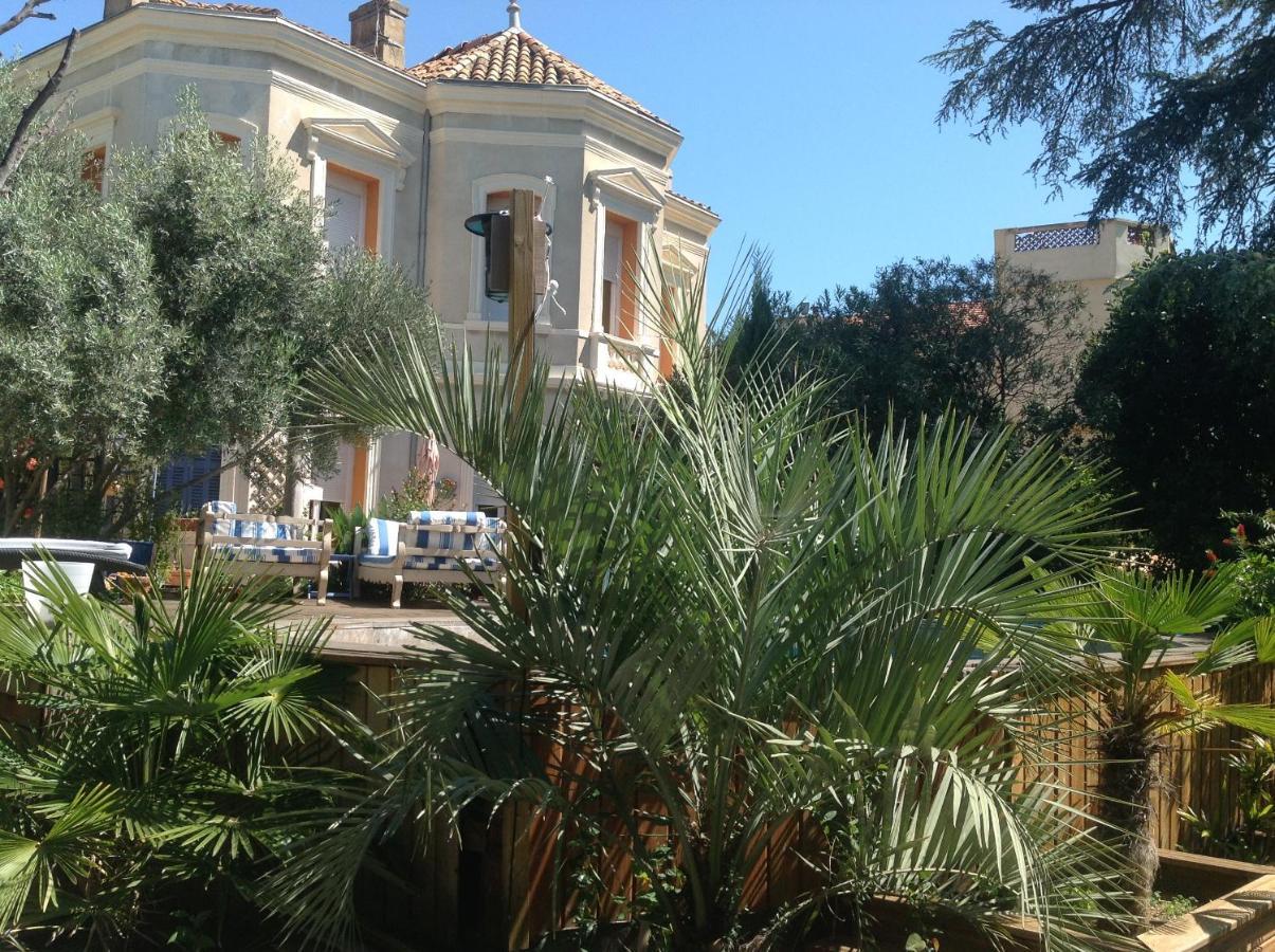 A L'Ombre Du Cedre Hotel Hyères Exterior foto