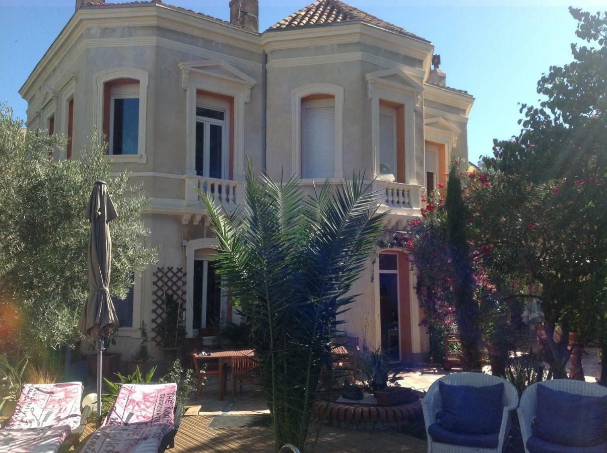 A L'Ombre Du Cedre Hotel Hyères Exterior foto